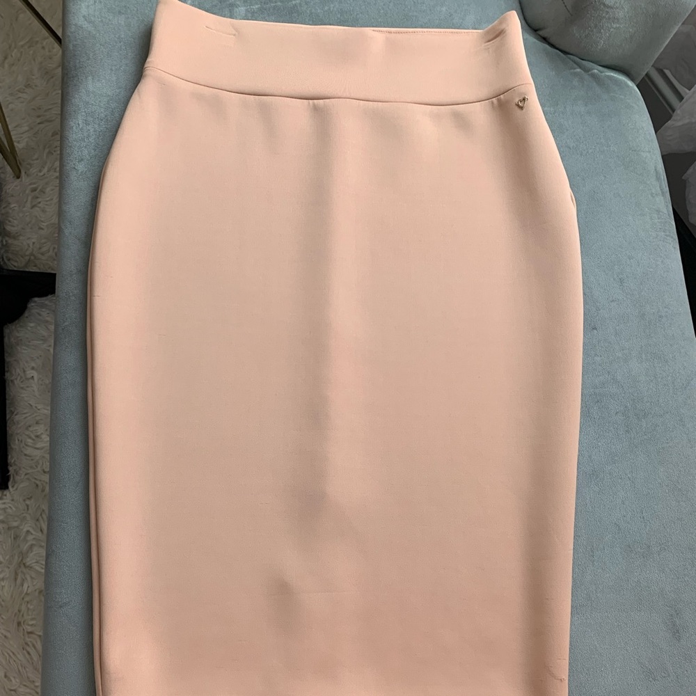 Thalia bodycon skirt.